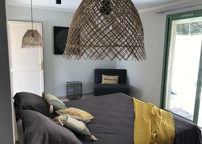 Maison Ferruccio Гостьовий будинок Порто-Веккіо