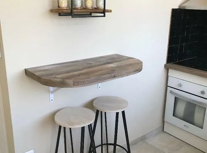 בית הארחה Maison Ferruccio 4*